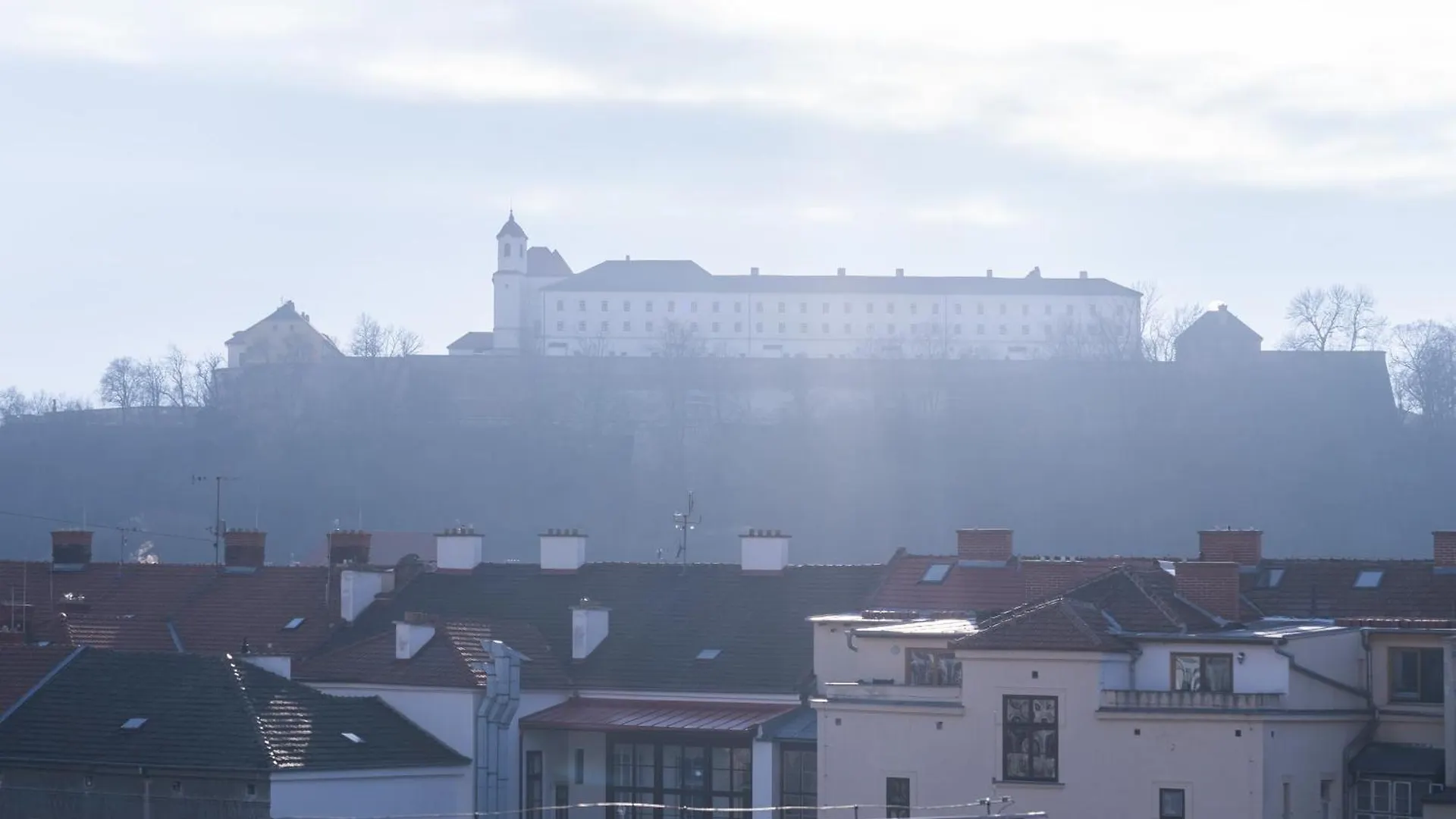 民宿 Spielberg Castle View Rooms In The Center Of 布尔诺 捷克
